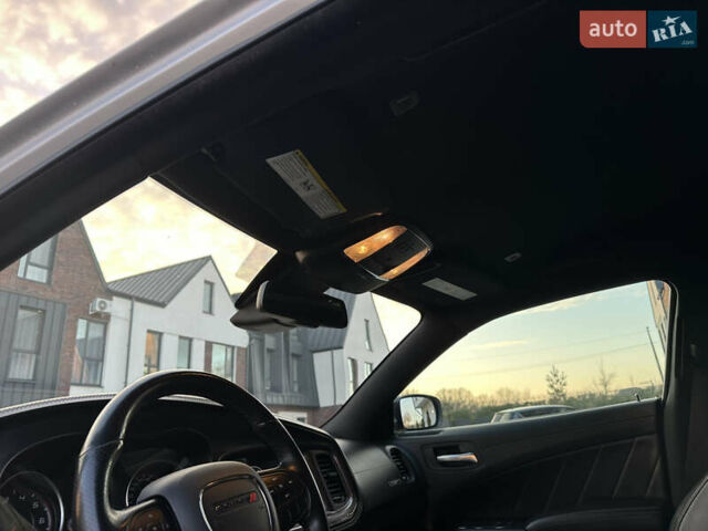 Сірий Додж Charger, об'ємом двигуна 3.6 л та пробігом 47 тис. км за 25000 $, фото 22 на Automoto.ua