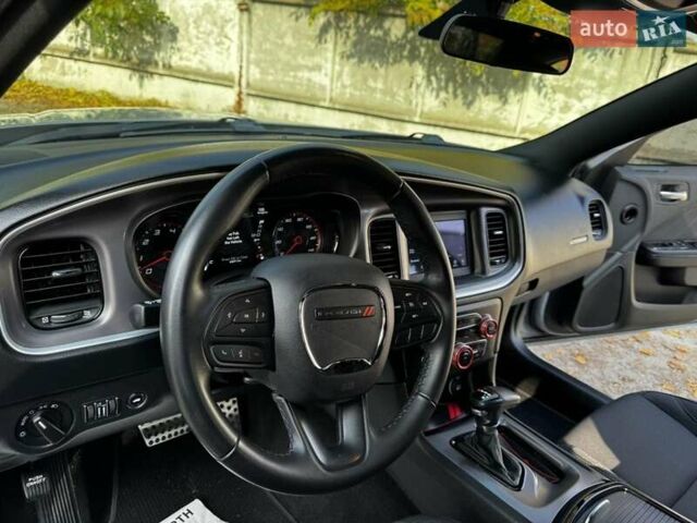 Додж Чарджер 2022 в Белой Церкве на Automoto.ua Серый Додж Чарджер, объемом двигателя 3.6 л и пробегом 63 тыс. км за 24500 $, фото 21 на Automoto.ua