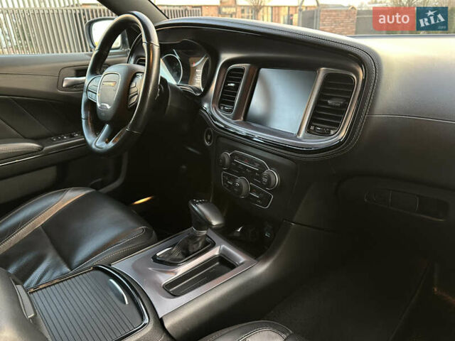 Сірий Додж Charger, об'ємом двигуна 3.6 л та пробігом 47 тис. км за 25000 $, фото 40 на Automoto.ua