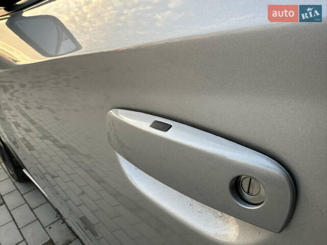 Сірий Додж Charger, об'ємом двигуна 3.6 л та пробігом 47 тис. км за 25000 $, фото 14 на Automoto.ua