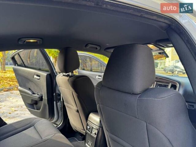 Додж Чарджер 2022 в Белой Церкве на Automoto.ua Серый Додж Чарджер, объемом двигателя 3.6 л и пробегом 63 тыс. км за 24500 $, фото 24 на Automoto.ua