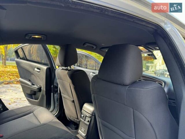 Додж Чарджер 2022 в Белой Церкве на Automoto.ua Серый Додж Чарджер, объемом двигателя 3.6 л и пробегом 63 тыс. км за 24500 $, фото 13 на Automoto.ua