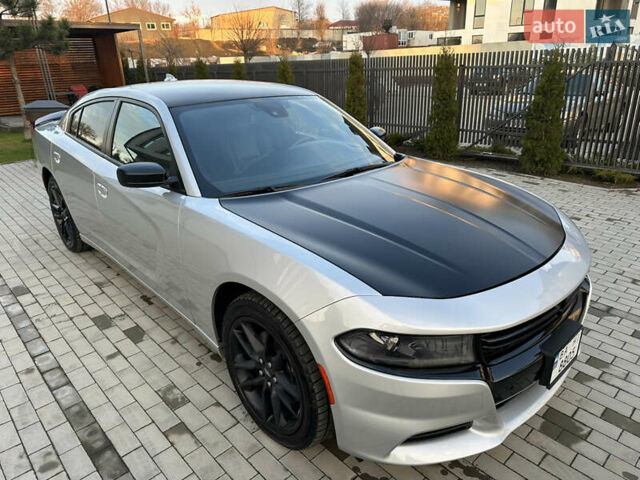 Сірий Додж Charger, об'ємом двигуна 3.6 л та пробігом 47 тис. км за 25000 $, фото 10 на Automoto.ua