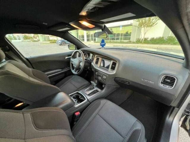 Сірий Додж Charger, об'ємом двигуна 3.6 л та пробігом 43 тис. км за 5700 $, фото 5 на Automoto.ua