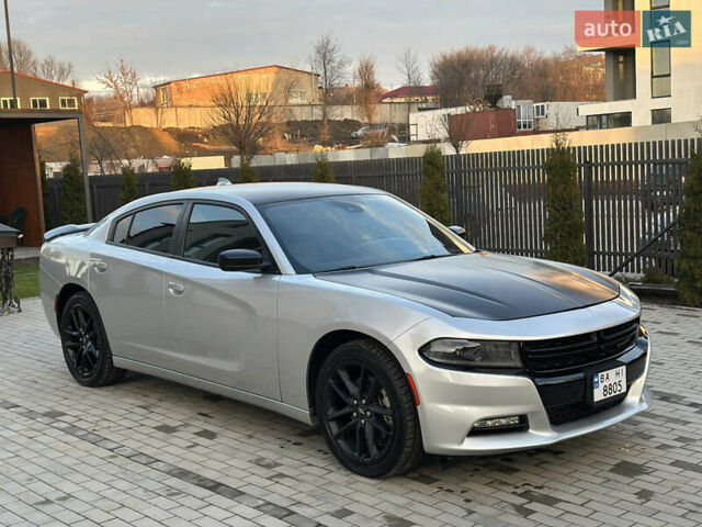 Сірий Додж Charger, об'ємом двигуна 3.6 л та пробігом 47 тис. км за 25000 $, фото 2 на Automoto.ua