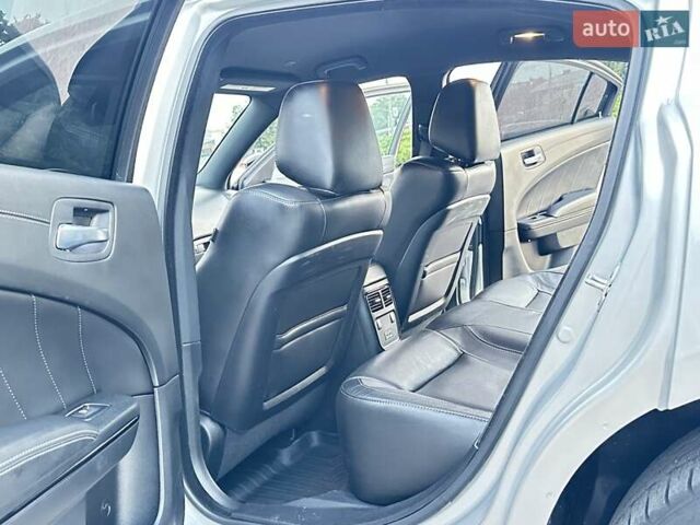Додж Чарджер 2022 в Умани на Automoto.ua Серый Додж Чарджер, объемом двигателя 3.6 л и пробегом 35 тыс. км за 26400 $, фото 25 на Automoto.ua