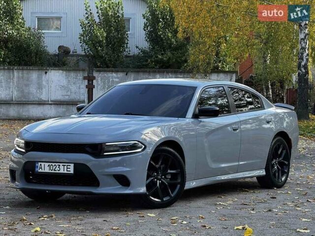 Додж Чарджер 2022 в Белой Церкве на Automoto.ua Серый Додж Чарджер, объемом двигателя 3.6 л и пробегом 63 тыс. км за 24500 $, фото 1 на Automoto.ua