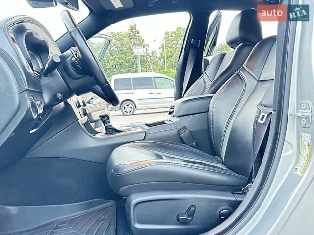 Додж Чарджер 2022 в Умани на Automoto.ua Серый Додж Чарджер, объемом двигателя 3.6 л и пробегом 35 тыс. км за 26400 $, фото 24 на Automoto.ua