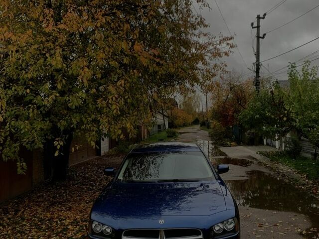 Синій Додж Charger, об'ємом двигуна 3.5 л та пробігом 168 тис. км за 7950 $, фото 1 на Automoto.ua