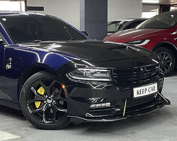 Синій Додж Charger, об'ємом двигуна 3.6 л та пробігом 146 тис. км за 21000 $, фото 3 на Automoto.ua