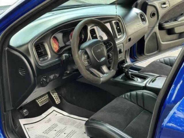 Додж Чарджер 2019 в Днепре (Днепропетровске) на Automoto.ua Синий Додж Чарджер, объемом двигателя 6.2 л и пробегом 86 тыс. км за 14200 $, фото 9 на Automoto.ua