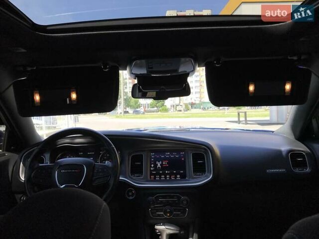 Синий Додж Чарджер, объемом двигателя 3.6 л и пробегом 24 тыс. км за 20999 $, фото 24 на Automoto.ua