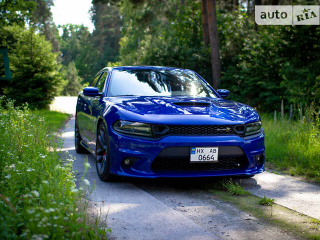 Синій Додж Charger, об'ємом двигуна 6.42 л та пробігом 18 тис. км за 43000 $, фото 5 на Automoto.ua