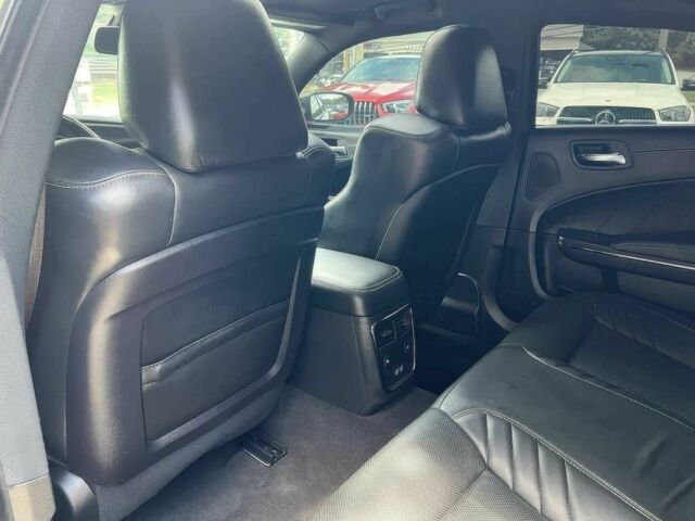 Додж Чарджер 2021 в Киеве на Automoto.ua Зеленый Додж Чарджер, объемом двигателя 6.2 л и пробегом 16 тыс. км за 15800 $, фото 16 на Automoto.ua