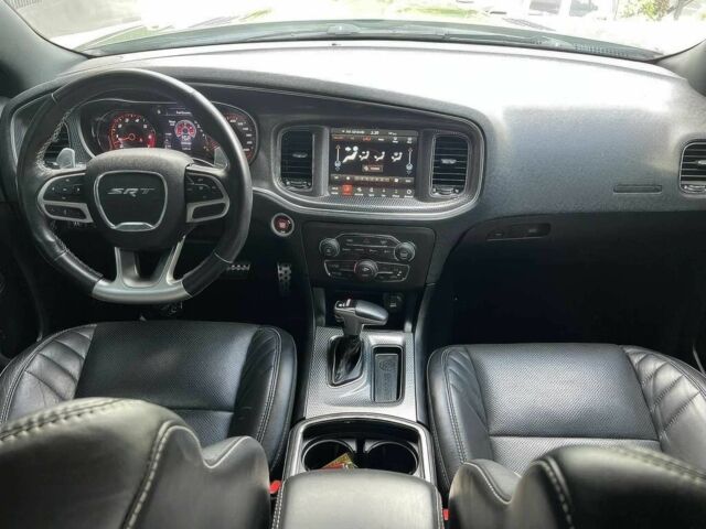 Додж Чарджер 2021 в Киеве на Automoto.ua Зеленый Додж Чарджер, объемом двигателя 6.2 л и пробегом 16 тыс. км за 15800 $, фото 10 на Automoto.ua