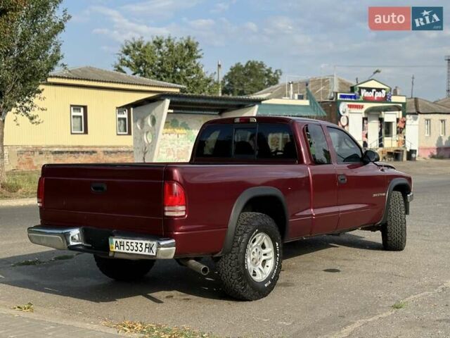 Красный Додж Дакота, объемом двигателя 4.7 л и пробегом 250 тыс. км за 8950 $, фото 8 на Automoto.ua