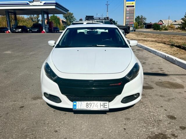 Белый Додж Дарт, объемом двигателя 1 л и пробегом 216 тыс. км за 7000 $, фото 4 на Automoto.ua