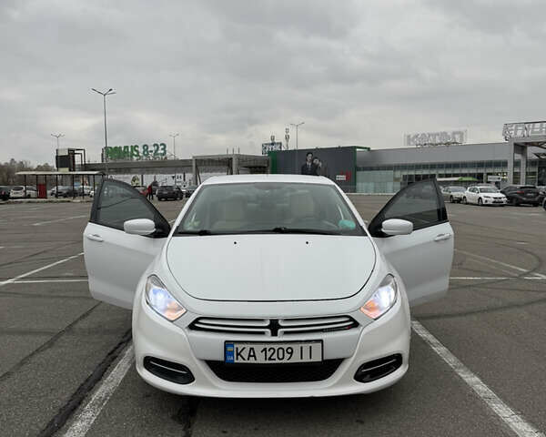 Додж Дарт 2012 в Киеве на Automoto.ua Белый Додж Дарт, объемом двигателя 2 л и пробегом 145 тыс. км за 8200 $, фото 20 на Automoto.ua