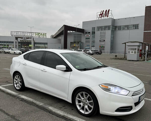 Додж Дарт 2012 в Киеве на Automoto.ua Белый Додж Дарт, объемом двигателя 2 л и пробегом 145 тыс. км за 8200 $, фото 6 на Automoto.ua