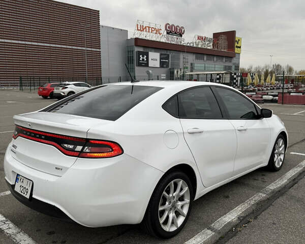 Додж Дарт 2012 в Киеве на Automoto.ua Белый Додж Дарт, объемом двигателя 2 л и пробегом 145 тыс. км за 8200 $, фото 8 на Automoto.ua