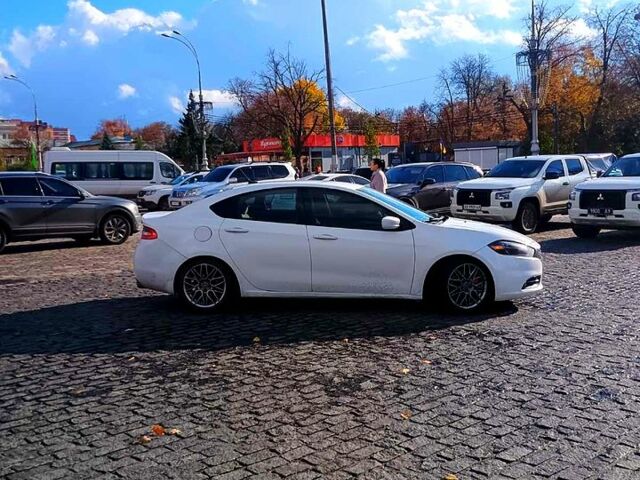 Белый Додж Дарт, объемом двигателя 1.4 л и пробегом 216 тыс. км за 6900 $, фото 6 на Automoto.ua