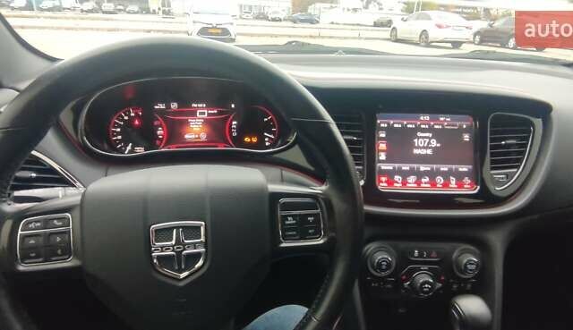 Белый Додж Дарт, объемом двигателя 2.36 л и пробегом 84 тыс. км за 9900 $, фото 18 на Automoto.ua