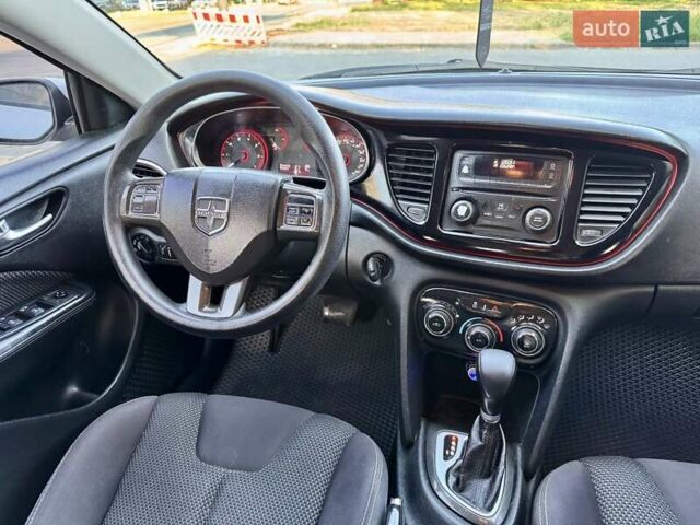 Белый Додж Дарт, объемом двигателя 2.4 л и пробегом 212 тыс. км за 6999 $, фото 63 на Automoto.ua