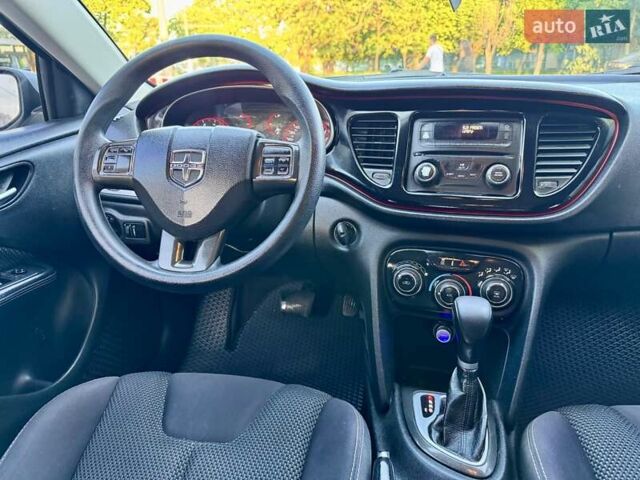 Белый Додж Дарт, объемом двигателя 2.4 л и пробегом 212 тыс. км за 6999 $, фото 62 на Automoto.ua