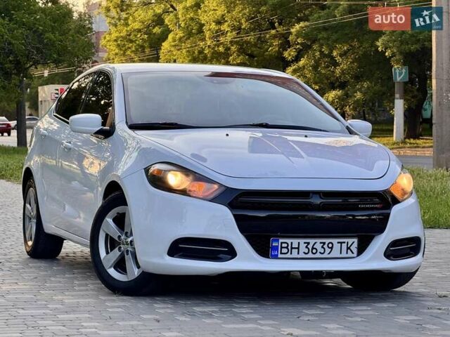 Белый Додж Дарт, объемом двигателя 2.4 л и пробегом 212 тыс. км за 6999 $, фото 29 на Automoto.ua