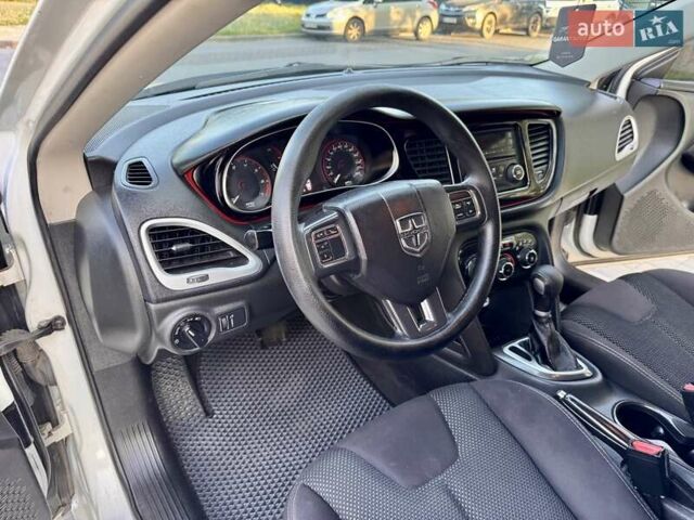 Белый Додж Дарт, объемом двигателя 2.4 л и пробегом 212 тыс. км за 6999 $, фото 51 на Automoto.ua