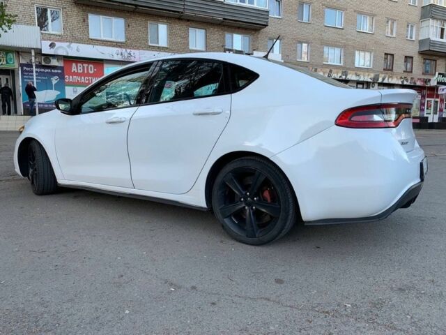 Білий Додж Дарт, об'ємом двигуна 2.4 л та пробігом 230 тис. км за 9000 $, фото 3 на Automoto.ua