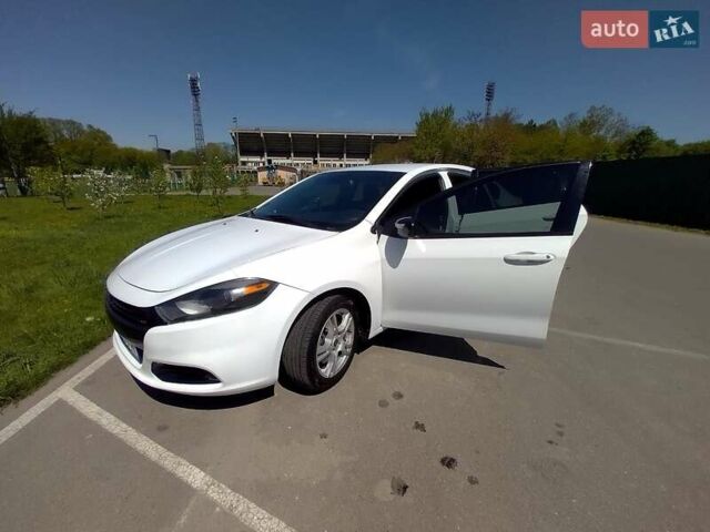 Белый Додж Дарт, объемом двигателя 2.4 л и пробегом 175 тыс. км за 7400 $, фото 20 на Automoto.ua