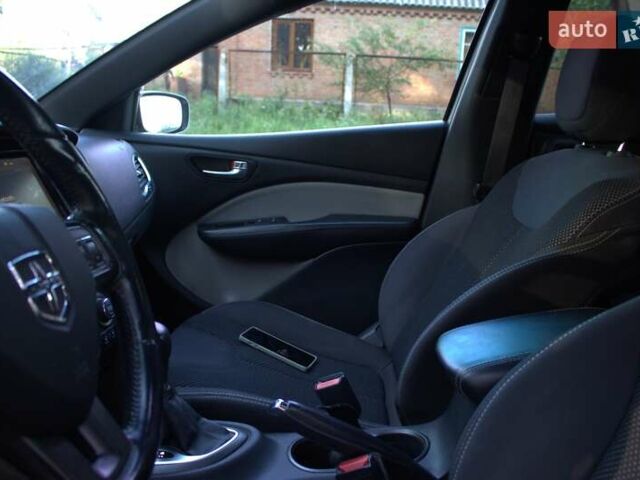 Белый Додж Дарт, объемом двигателя 2.4 л и пробегом 192 тыс. км за 9400 $, фото 25 на Automoto.ua