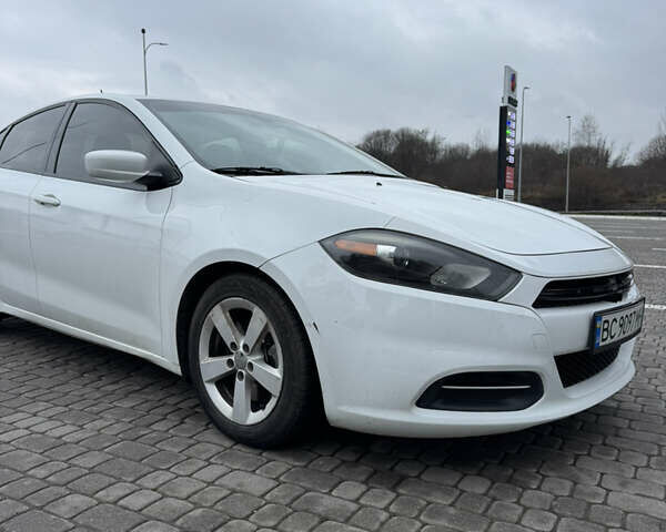 Белый Додж Дарт, объемом двигателя 2.4 л и пробегом 206 тыс. км за 9800 $, фото 9 на Automoto.ua