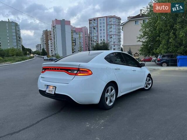 Білий Додж Дарт, об'ємом двигуна 2.4 л та пробігом 204 тис. км за 8800 $, фото 14 на Automoto.ua