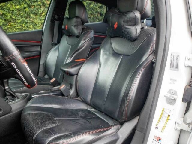 Белый Додж Дарт, объемом двигателя 2.4 л и пробегом 74 тыс. км за 6300 $, фото 8 на Automoto.ua