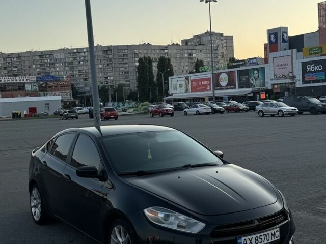 Черный Додж Дарт, объемом двигателя 2 л и пробегом 196 тыс. км за 7400 $, фото 2 на Automoto.ua