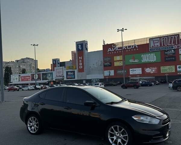 Черный Додж Дарт, объемом двигателя 2 л и пробегом 196 тыс. км за 7400 $, фото 2 на Automoto.ua