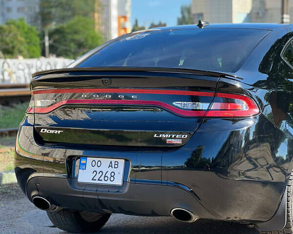 Чорний Додж Дарт, об'ємом двигуна 1.4 л та пробігом 247 тис. км за 7500 $, фото 2 на Automoto.ua