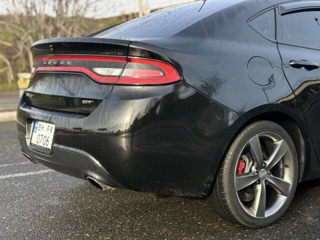 Черный Додж Дарт, объемом двигателя 2.4 л и пробегом 200 тыс. км за 5850 $, фото 6 на Automoto.ua