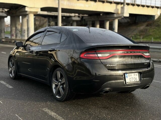 Черный Додж Дарт, объемом двигателя 2.4 л и пробегом 200 тыс. км за 5850 $, фото 5 на Automoto.ua