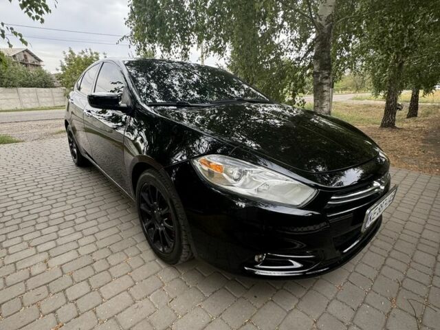 Черный Додж Дарт, объемом двигателя 1.4 л и пробегом 315 тыс. км за 7700 $, фото 5 на Automoto.ua