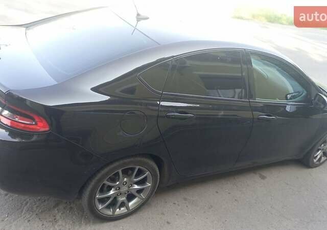 Чорний Додж Дарт, об'ємом двигуна 2.4 л та пробігом 180 тис. км за 7700 $, фото 1 на Automoto.ua