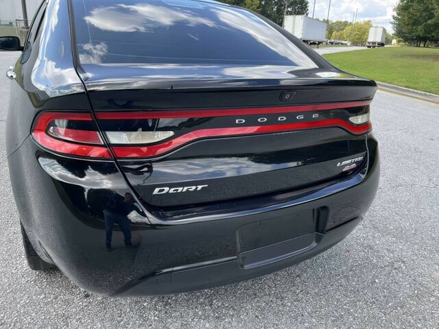 Черный Додж Дарт, объемом двигателя 2.4 л и пробегом 88 тыс. км за 4200 $, фото 4 на Automoto.ua