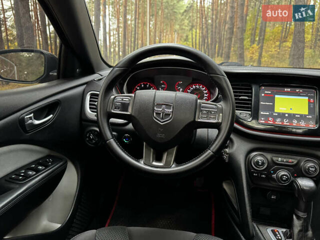Черный Додж Дарт, объемом двигателя 2.4 л и пробегом 290 тыс. км за 7800 $, фото 33 на Automoto.ua