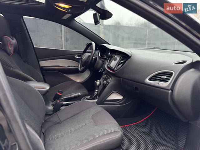 Черный Додж Дарт, объемом двигателя 2.4 л и пробегом 285 тыс. км за 7300 $, фото 25 на Automoto.ua