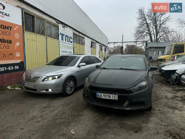 Чорний Додж Дарт, об'ємом двигуна 2.36 л та пробігом 164 тис. км за 8900 $, фото 5 на Automoto.ua