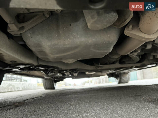 Черный Додж Дарт, объемом двигателя 2.4 л и пробегом 285 тыс. км за 7300 $, фото 33 на Automoto.ua