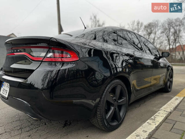 Черный Додж Дарт, объемом двигателя 2.4 л и пробегом 285 тыс. км за 7300 $, фото 11 на Automoto.ua