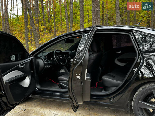 Черный Додж Дарт, объемом двигателя 2.4 л и пробегом 290 тыс. км за 7800 $, фото 25 на Automoto.ua